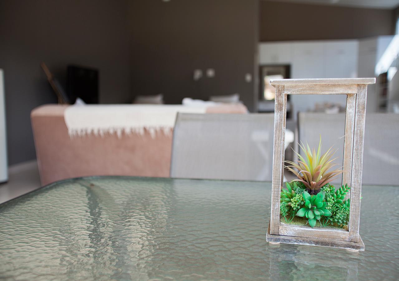 Rnb'S Studio Apartment Windhoek Extérieur photo